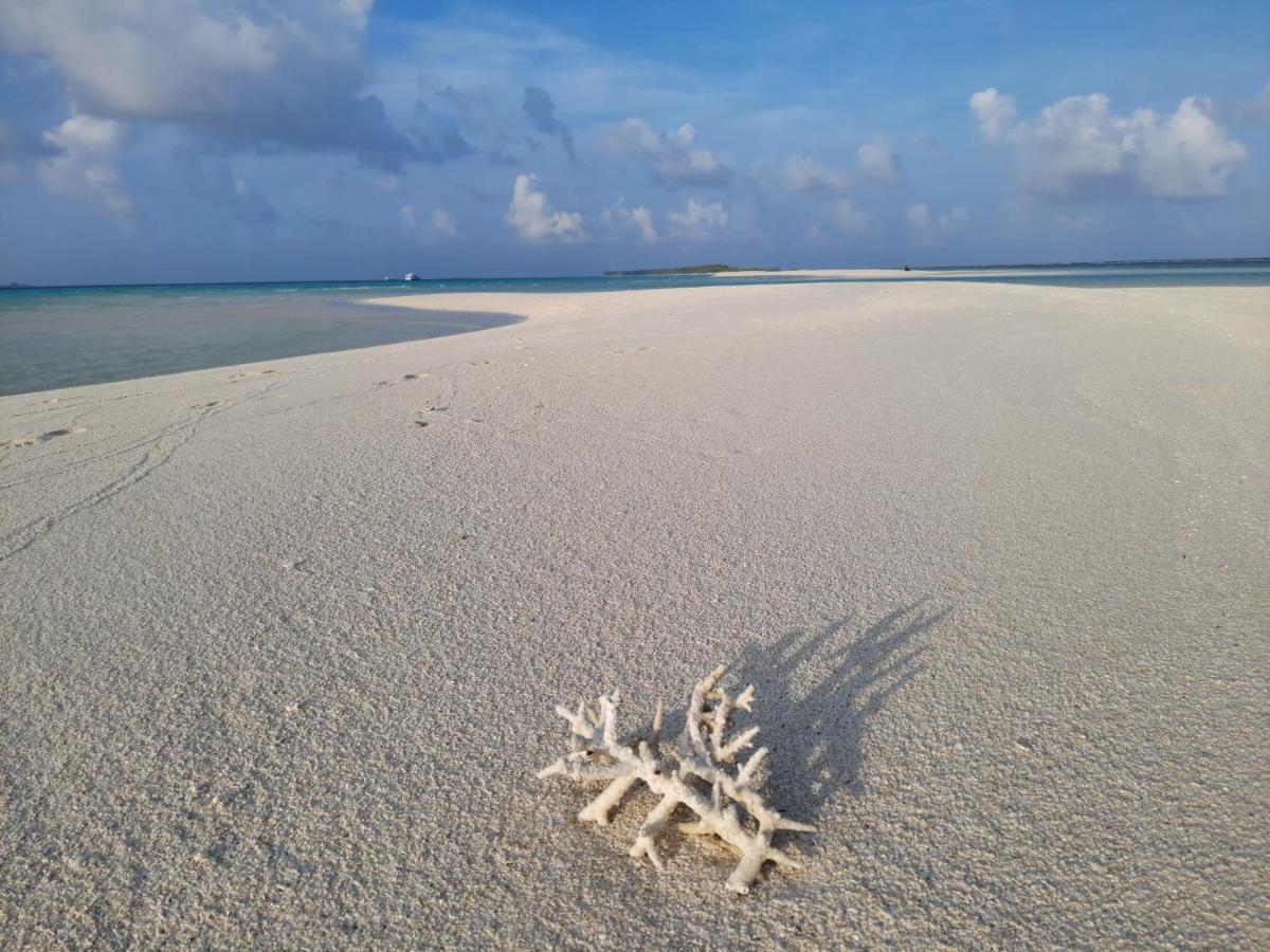 Royal Beach Dhigurah Дігура Екстер'єр фото